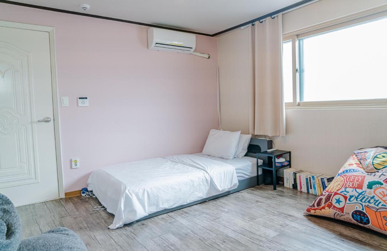 Apartmán For Family Group, 4Min To Seoul Station Exteriér fotografie